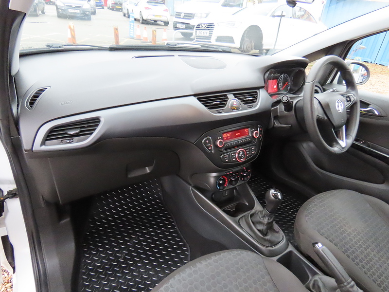 Vauxhall Corsa Van 1.3 CDTi Car Derived Van 3dr Diesel Manual FWD L1 H1 (s/s) Start/Stop (107 g/km, 74 bhp) - U4778