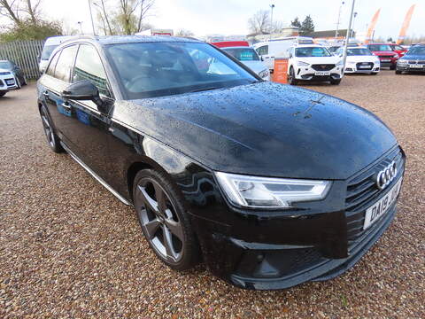 Audi A4 Avant 1.4 TFSI CoD Black Edition Sportback 5dr Petrol Manual Euro 6 (s/s) (150 ps)