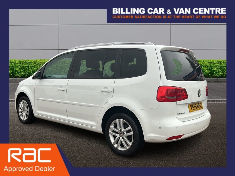 Volkswagen Touran 1.6 TDI BlueMotion Tech SE MPV 5dr Diesel DSG Euro 5 (s/s) (105 ps) - U4784