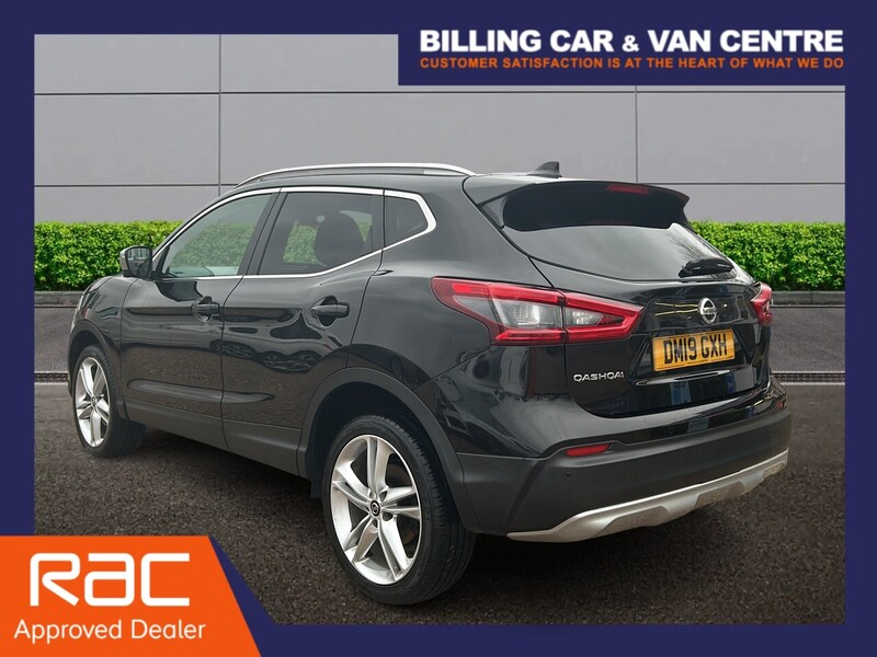 Nissan Qashqai 1.3 DIG-T N-Motion SUV 5dr Petrol Manual Euro 6 (s/s) (140 ps) - U4785