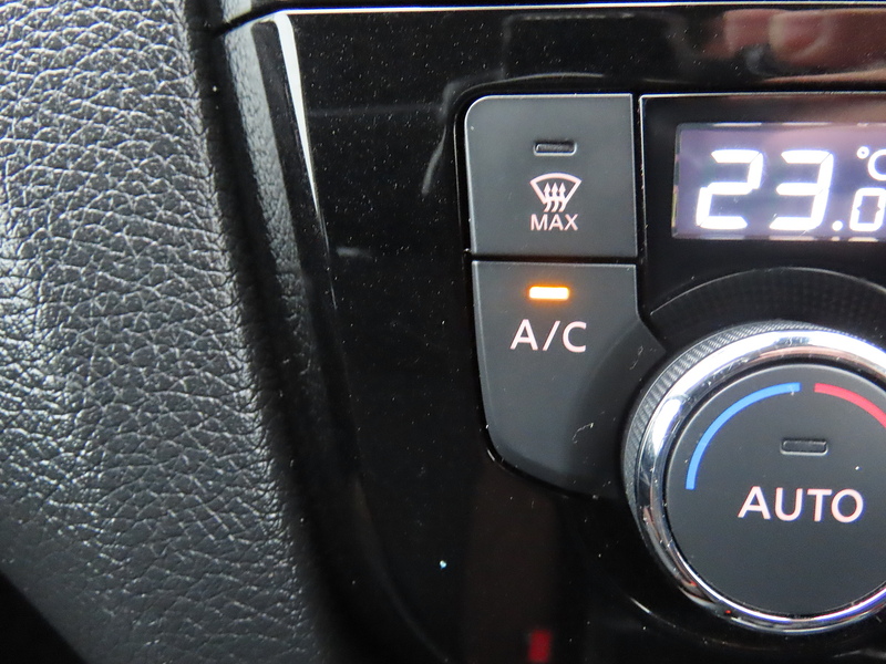 Nissan Qashqai 1.3 DIG-T N-Motion SUV 5dr Petrol Manual Euro 6 (s/s) (140 ps) - U4785