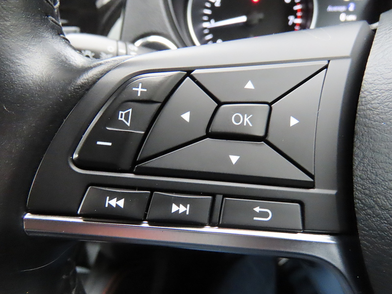 Nissan Qashqai 1.3 DIG-T N-Motion SUV 5dr Petrol Manual Euro 6 (s/s) (140 ps) - U4785