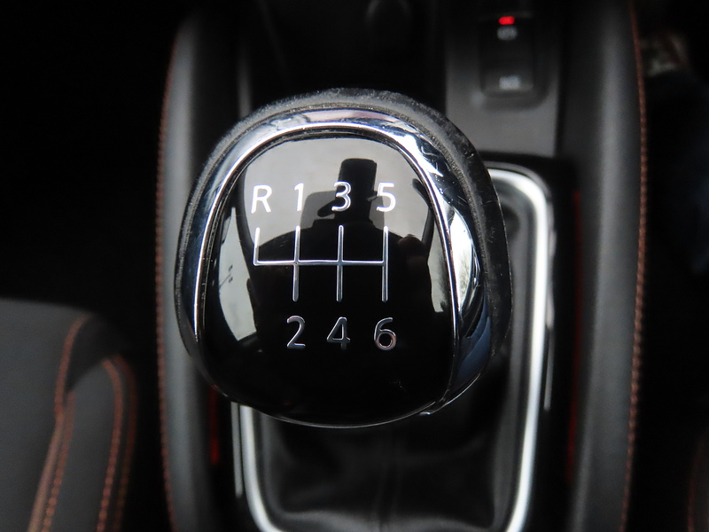 Nissan Qashqai 1.3 DIG-T N-Motion SUV 5dr Petrol Manual Euro 6 (s/s) (140 ps) - U4785