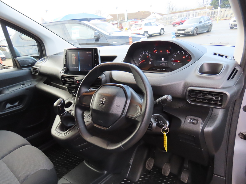 Peugeot Partner 1.5 BlueHDi 1000 Professional Standard Panel Van 5dr Diesel Manual SWB Euro 6 (s/s) (100 bhp) - U4795