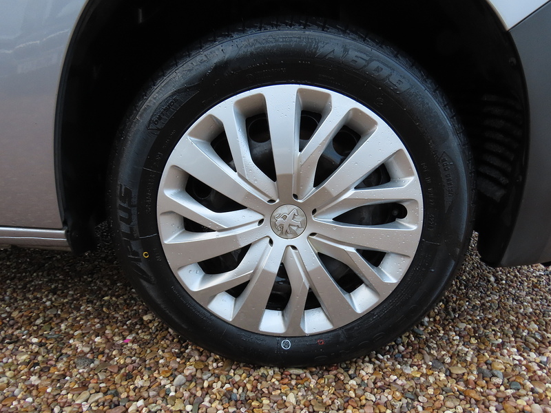 Peugeot Partner 1.5 BlueHDi 1000 Professional Standard Panel Van 5dr Diesel Manual SWB Euro 6 (s/s) (100 bhp) - U4795