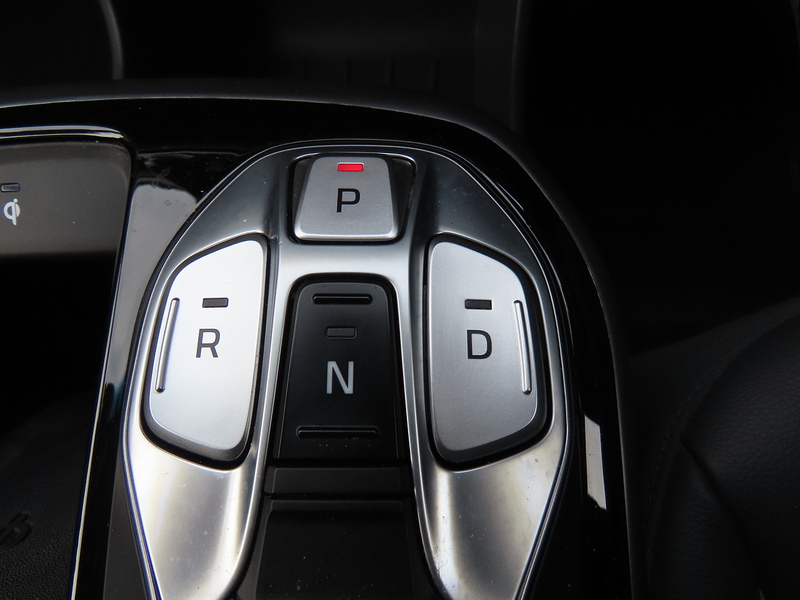 Hyundai IONIQ 38.3kWh Premium SE Hatchback 5dr Electric Auto (136 ps) - U4797