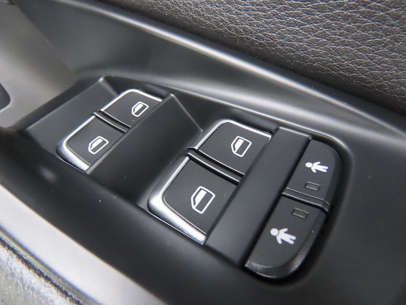 Audi A6 Saloon 2.0 TDI ultra SE Executive Saloon 4dr Diesel S Tronic Euro 6 (s/s) (190 ps) - U4798