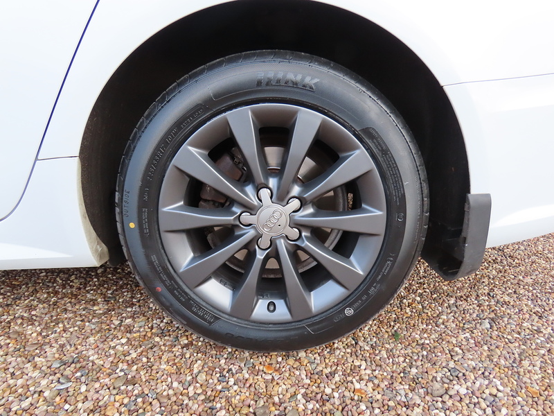 Audi A6 Saloon 2.0 TDI ultra SE Executive Saloon 4dr Diesel S Tronic Euro 6 (s/s) (190 ps) - U4798