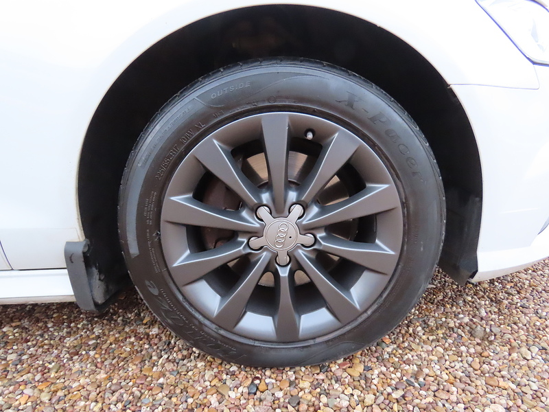 Audi A6 Saloon 2.0 TDI ultra SE Executive Saloon 4dr Diesel S Tronic Euro 6 (s/s) (190 ps) - U4798