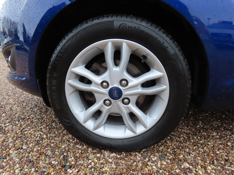Ford Fiesta 1.25 Zetec Hatchback 3dr Petrol Manual Euro 6 (82 ps) - U4799