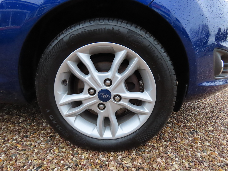 Ford Fiesta 1.25 Zetec Hatchback 3dr Petrol Manual Euro 6 (82 ps) - U4799