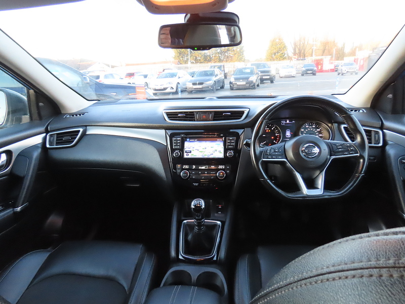 Nissan Qashqai 1.5 dCi Tekna SUV 5dr Diesel Manual Euro 6 (s/s) (110 ps) - U4802