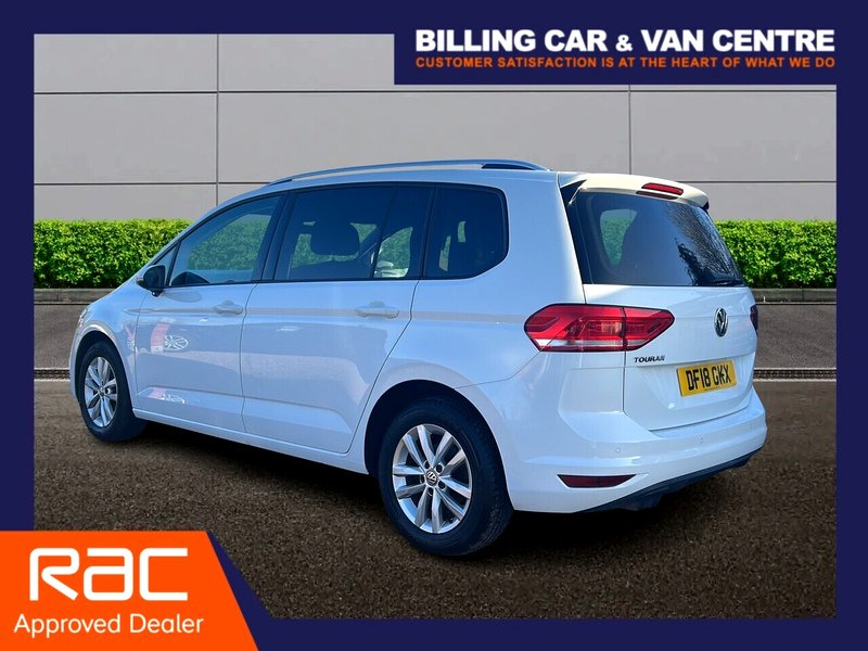 Volkswagen Touran 2.0 TDI SE Family MPV 5dr Diesel DSG Euro 6 (s/s) (150 ps) - U4803