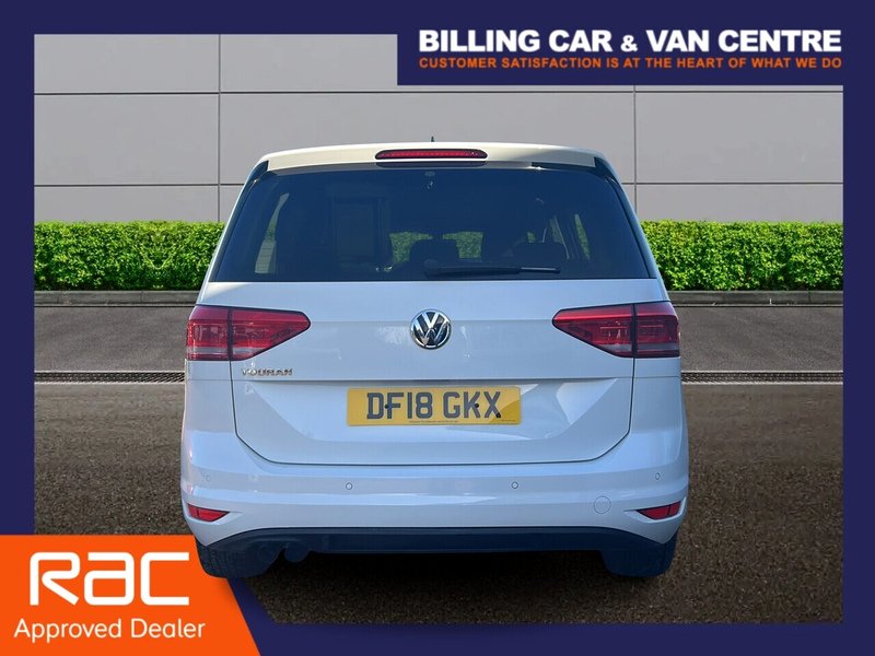 Volkswagen Touran 2.0 TDI SE Family MPV 5dr Diesel DSG Euro 6 (s/s) (150 ps) - U4803