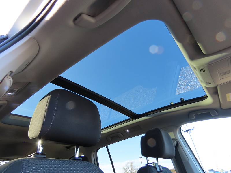 Volkswagen Touran 2.0 TDI SE Family MPV 5dr Diesel DSG Euro 6 (s/s) (150 ps) - U4803