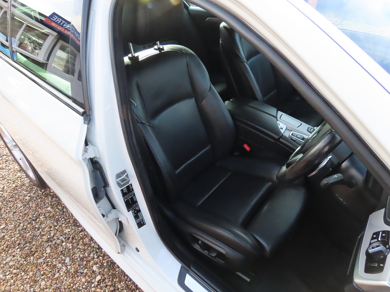 BMW 5 Series 2.0 520d M Sport Saloon 4dr Diesel Auto Euro 6 (s/s) (190 ps) - U4805