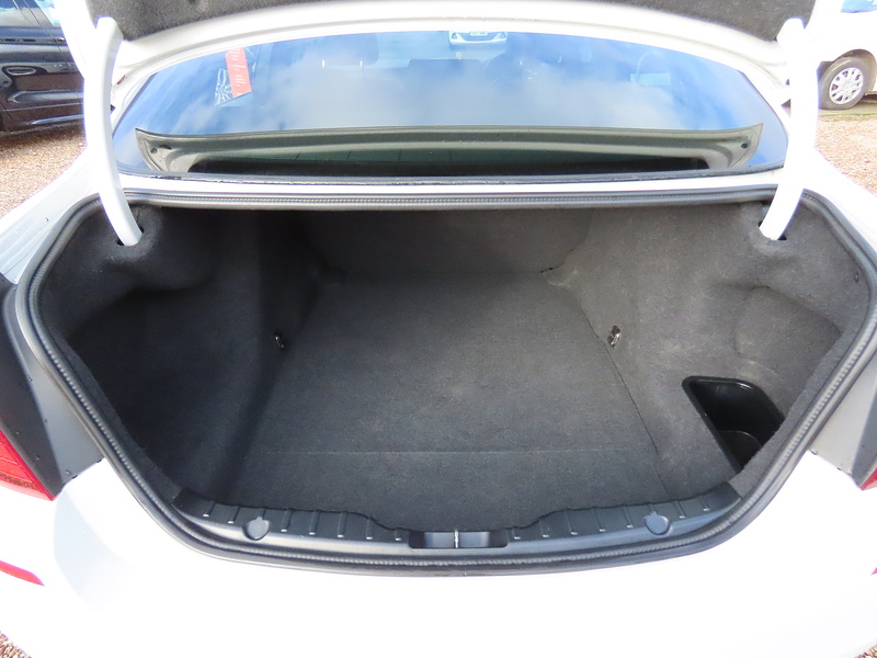 BMW 5 Series 2.0 520d M Sport Saloon 4dr Diesel Auto Euro 6 (s/s) (190 ps) - U4805