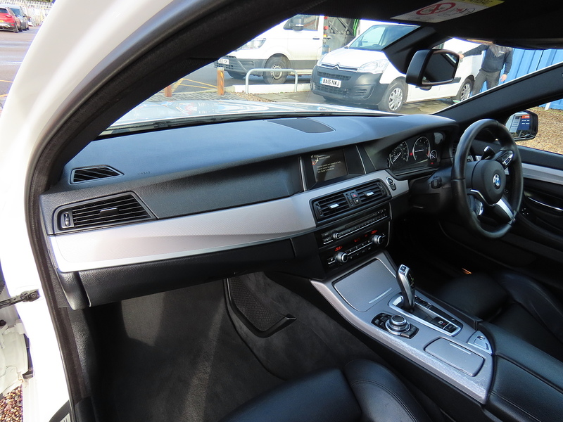 BMW 5 Series 2.0 520d M Sport Saloon 4dr Diesel Auto Euro 6 (s/s) (190 ps) - U4805