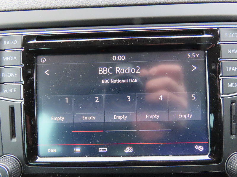 Volkswagen Sharan 2.0 TDI BlueMotion Tech SE Nav MPV 5dr Diesel Manual Euro 6 (s/s) (150 ps) - U4810