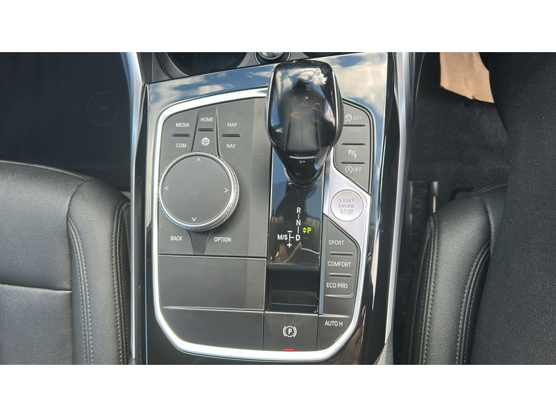 BMW 3 Series 2.0 320d SE Saloon 4dr Diesel Auto Euro 6 (s/s) (190 ps) - U4815