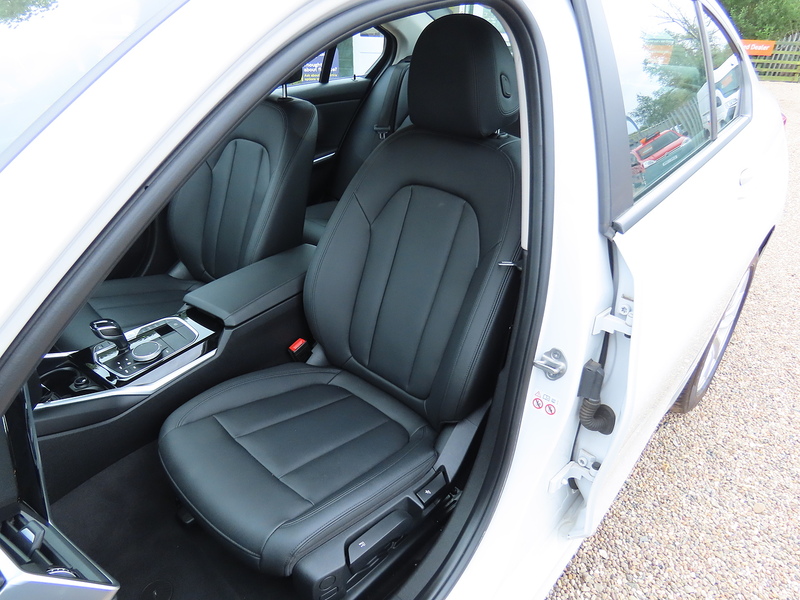 BMW 3 Series 2.0 320d SE Saloon 4dr Diesel Auto Euro 6 (s/s) (190 ps) - U4815