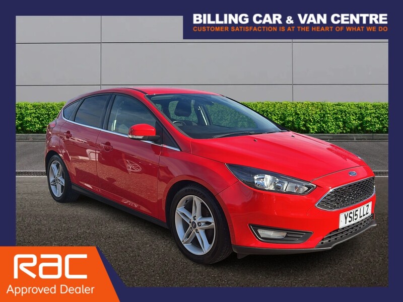 2015 FOCUS 1.6 TDCI ZETEC HATCHBACK 5DR DIESEL MANUAL EURO 5 S S 115... photo