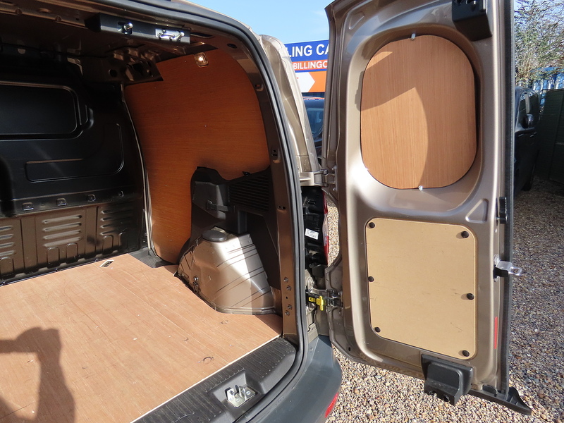 Ford Transit Courier 1.0 EcoBoost Limited Panel Van 5dr Petrol Manual L1 Euro 6 (100 ps) - U4822