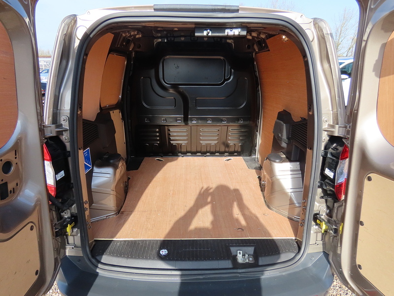 Ford Transit Courier 1.0 EcoBoost Limited Panel Van 5dr Petrol Manual L1 Euro 6 (100 ps) - U4822