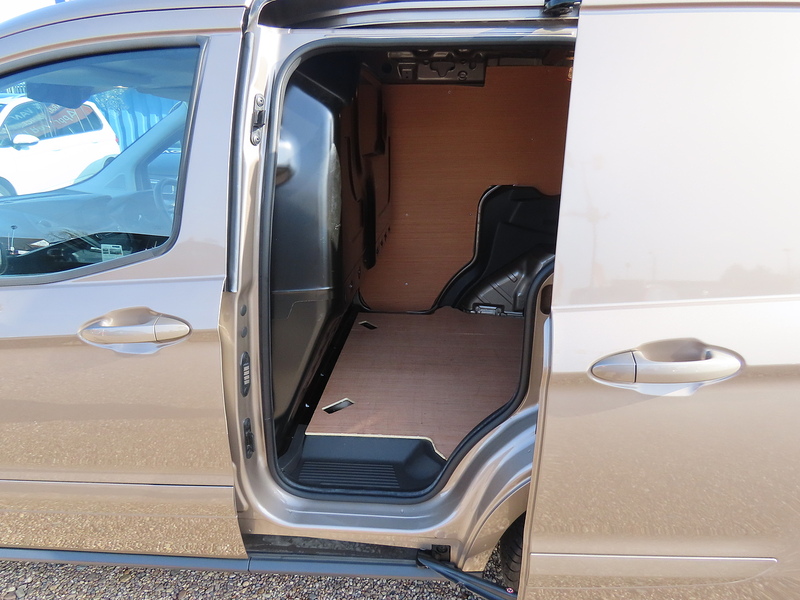 Ford Transit Courier 1.0 EcoBoost Limited Panel Van 5dr Petrol Manual L1 Euro 6 (100 ps) - U4822