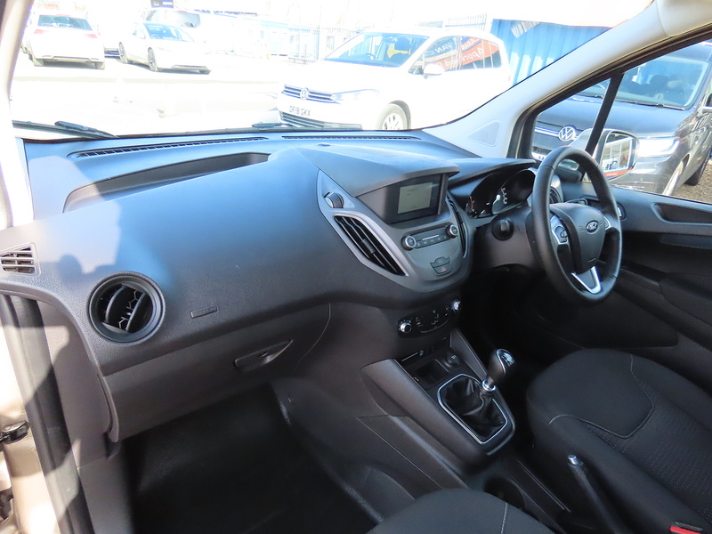 Ford Transit Courier 1.0 EcoBoost Limited Panel Van 5dr Petrol Manual L1 Euro 6 (100 ps) - U4822