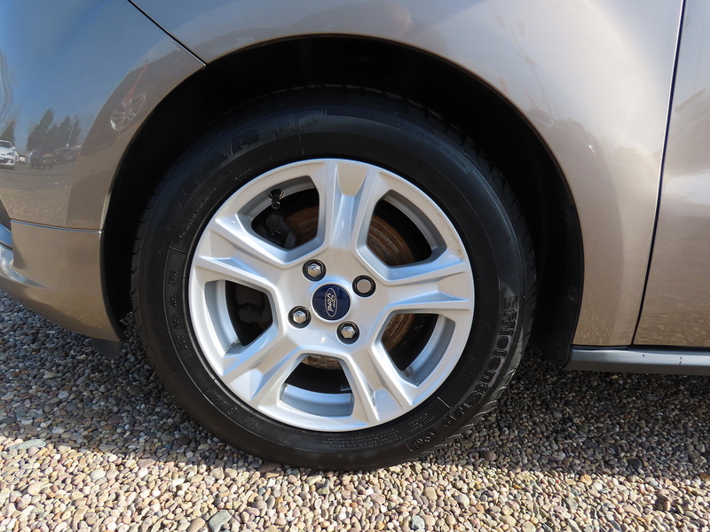 Ford Transit Courier 1.0 EcoBoost Limited Panel Van 5dr Petrol Manual L1 Euro 6 (100 ps) - U4822