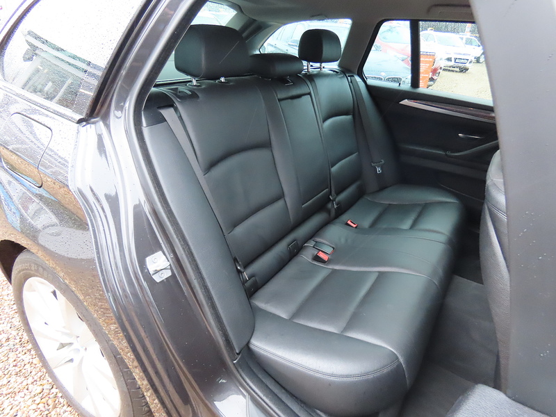 BMW 5 Series 2.0 520d SE Touring 5dr Diesel Auto Euro 6 (s/s) (190 ps) - U4823