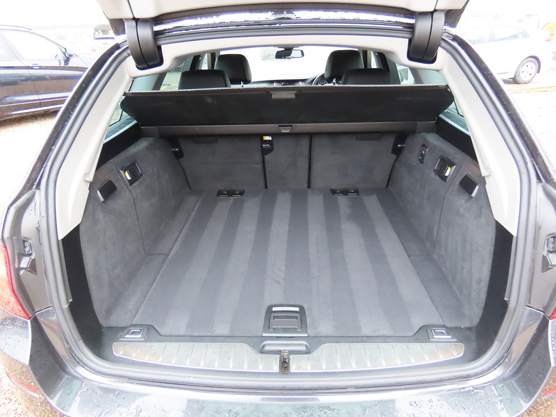 BMW 5 Series 2.0 520d SE Touring 5dr Diesel Auto Euro 6 (s/s) (190 ps) - U4823