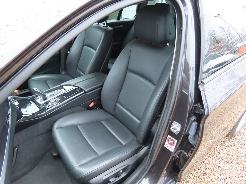 BMW 5 Series 2.0 520d SE Touring 5dr Diesel Auto Euro 6 (s/s) (190 ps) - U4823