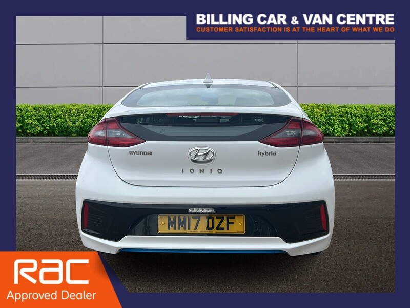 Hyundai IONIQ 1.6 h-GDi Premium SE Hatchback 5dr Petrol Hybrid DCT Euro 6 (s/s) (141 ps) - U4824