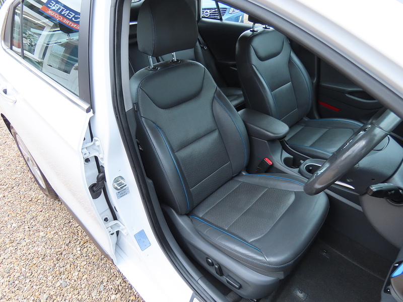 Hyundai IONIQ 1.6 h-GDi Premium SE Hatchback 5dr Petrol Hybrid DCT Euro 6 (s/s) (141 ps) - U4824