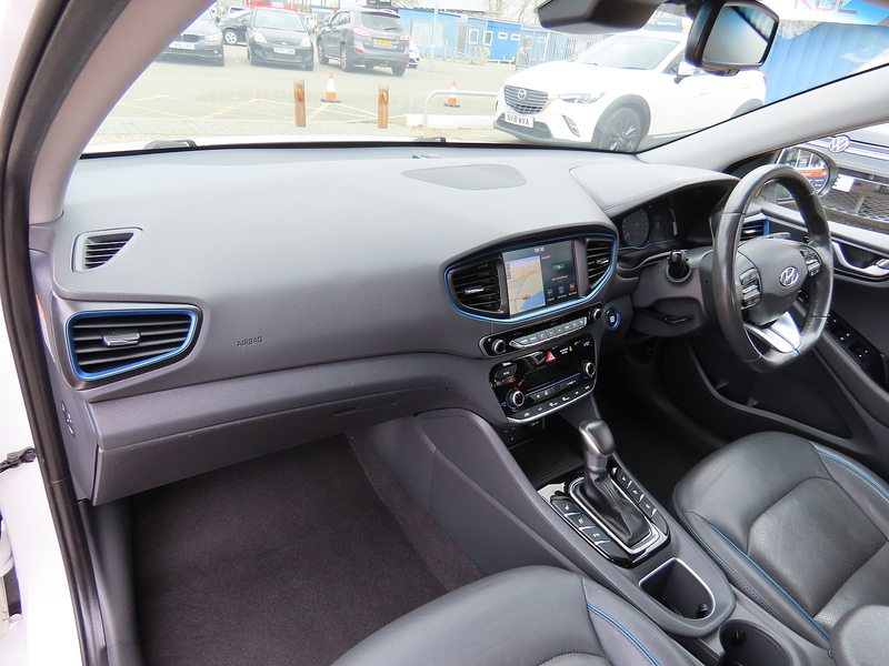 Hyundai IONIQ 1.6 h-GDi Premium SE Hatchback 5dr Petrol Hybrid DCT Euro 6 (s/s) (141 ps) - U4824