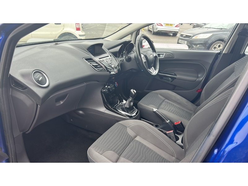 Ford Fiesta 1.25 Zetec Hatchback 5dr Petrol Manual Euro 6 (82 ps) - U4825