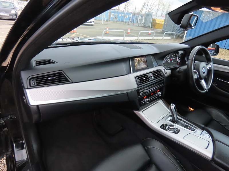 BMW 5 Series 2.0 520d M Sport Touring 5dr Diesel Auto Euro 6 (s/s) (190 ps) - U4828