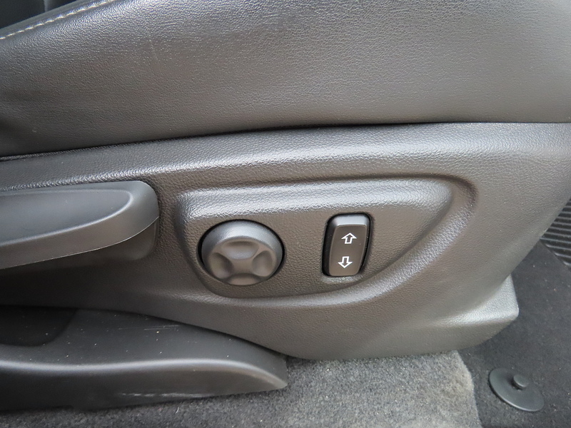 Vauxhall Mokka X 1.4i Turbo Elite SUV 5dr Petrol Auto Euro 6 (140 ps) - U4829