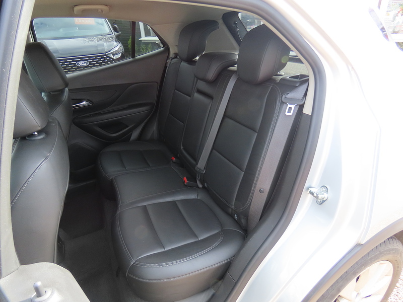 Vauxhall Mokka X 1.4i Turbo Elite SUV 5dr Petrol Auto Euro 6 (140 ps) - U4829