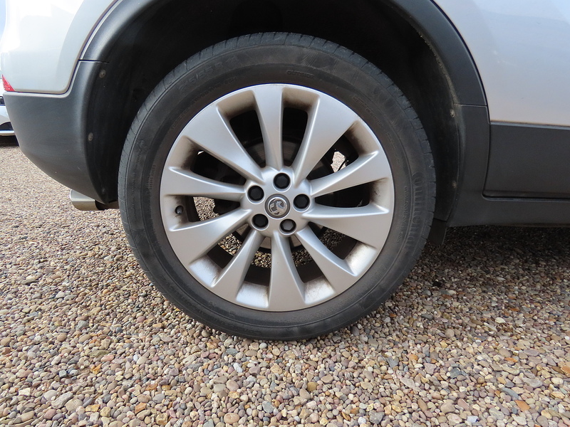 Vauxhall Mokka X 1.4i Turbo Elite SUV 5dr Petrol Auto Euro 6 (140 ps) - U4829