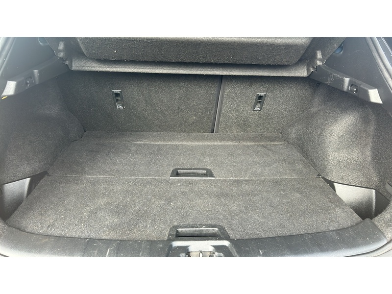 Nissan Qashqai 1.5 dCi n-tec+ SUV 5dr Diesel Manual 2WD Euro 5 (s/s) (110 ps) - U4830