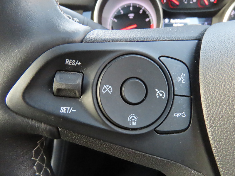 Vauxhall Astra 1.4i Turbo Elite Nav Hatchback 5dr Petrol Manual Euro 6 (150 ps) - U4831