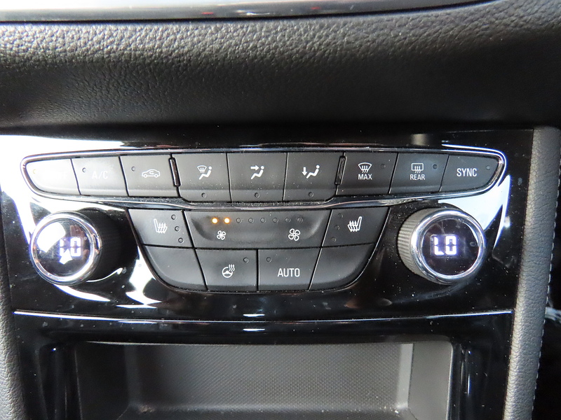 Vauxhall Astra 1.4i Turbo Elite Nav Hatchback 5dr Petrol Manual Euro 6 (150 ps) - U4831