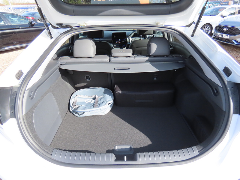 Hyundai IONIQ 38.3kWh Premium SE Hatchback 5dr Electric Auto (136 ps) - U4835