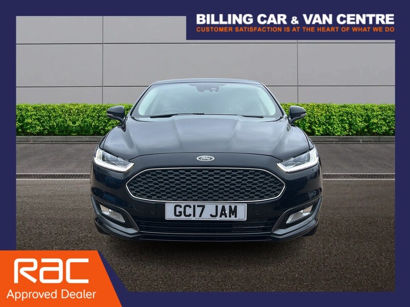 Ford Mondeo 2.0 TDCi Duratorq Vignale Hatchback 5dr Diesel Manual Euro 6 (s/s) (180 ps) - U4836