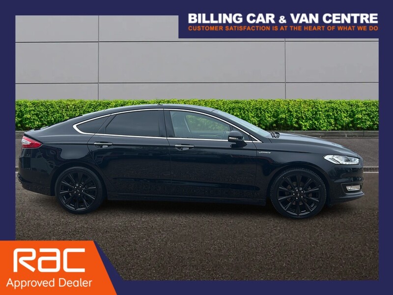 Ford Mondeo 2.0 TDCi Duratorq Vignale Hatchback 5dr Diesel Manual Euro 6 (s/s) (180 ps) - U4836