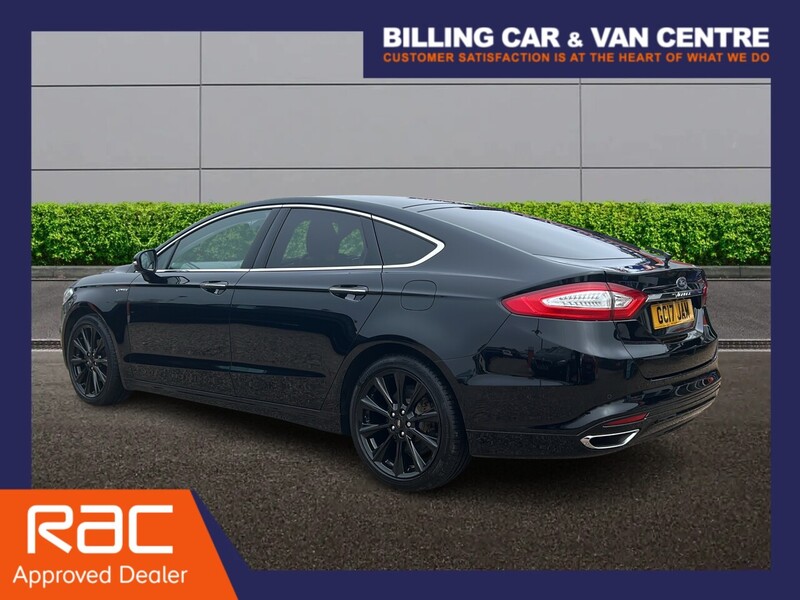 Ford Mondeo 2.0 TDCi Duratorq Vignale Hatchback 5dr Diesel Manual Euro 6 (s/s) (180 ps) - U4836