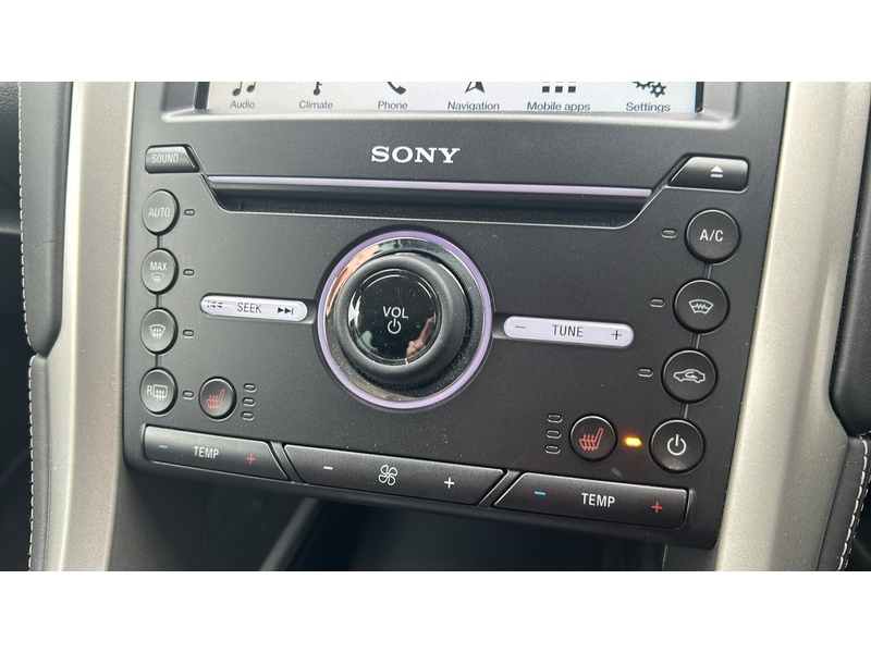 Ford Mondeo 2.0 TDCi Duratorq Vignale Hatchback 5dr Diesel Manual Euro 6 (s/s) (180 ps) - U4836
